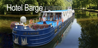 Hotel barge